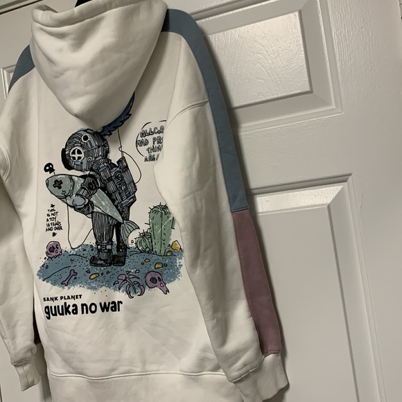 Guuka Original Somewhere in the Guuka Universe No War Sank Planet Hoodie - Picture 5 of 14
